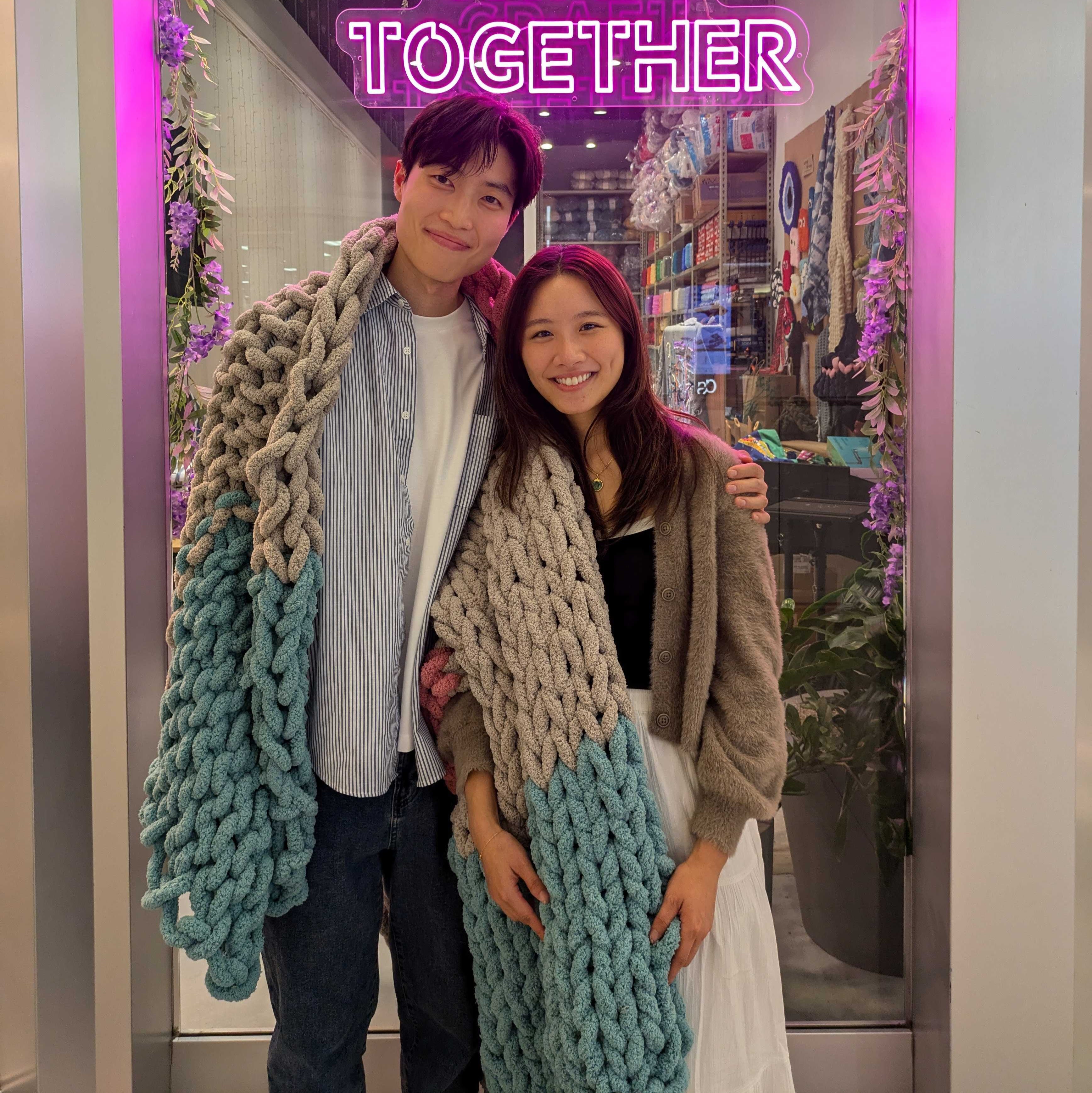 Chunky Knit Throw Blanket Making