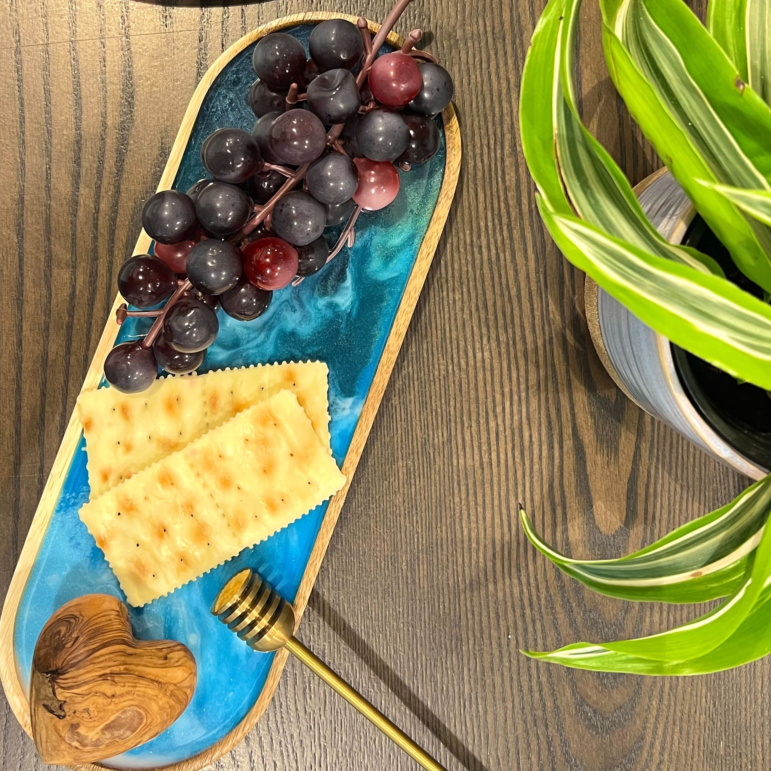 Sea Wave Resin Tray (Cambridge)