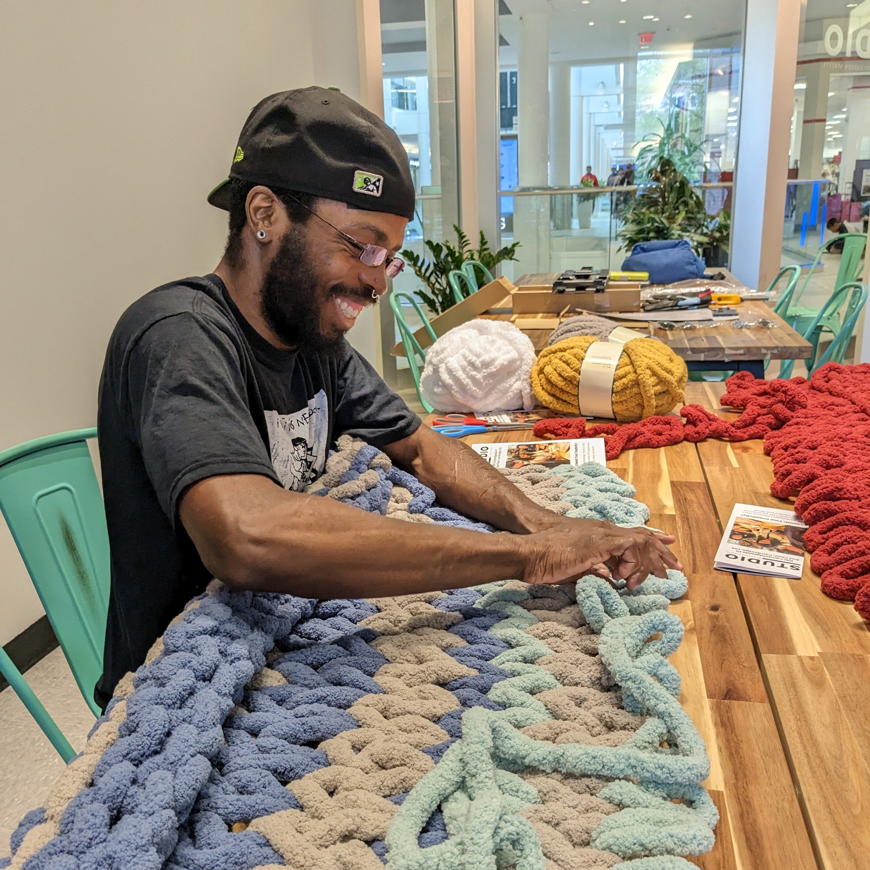 Chunky Knit Throw Blanket Making