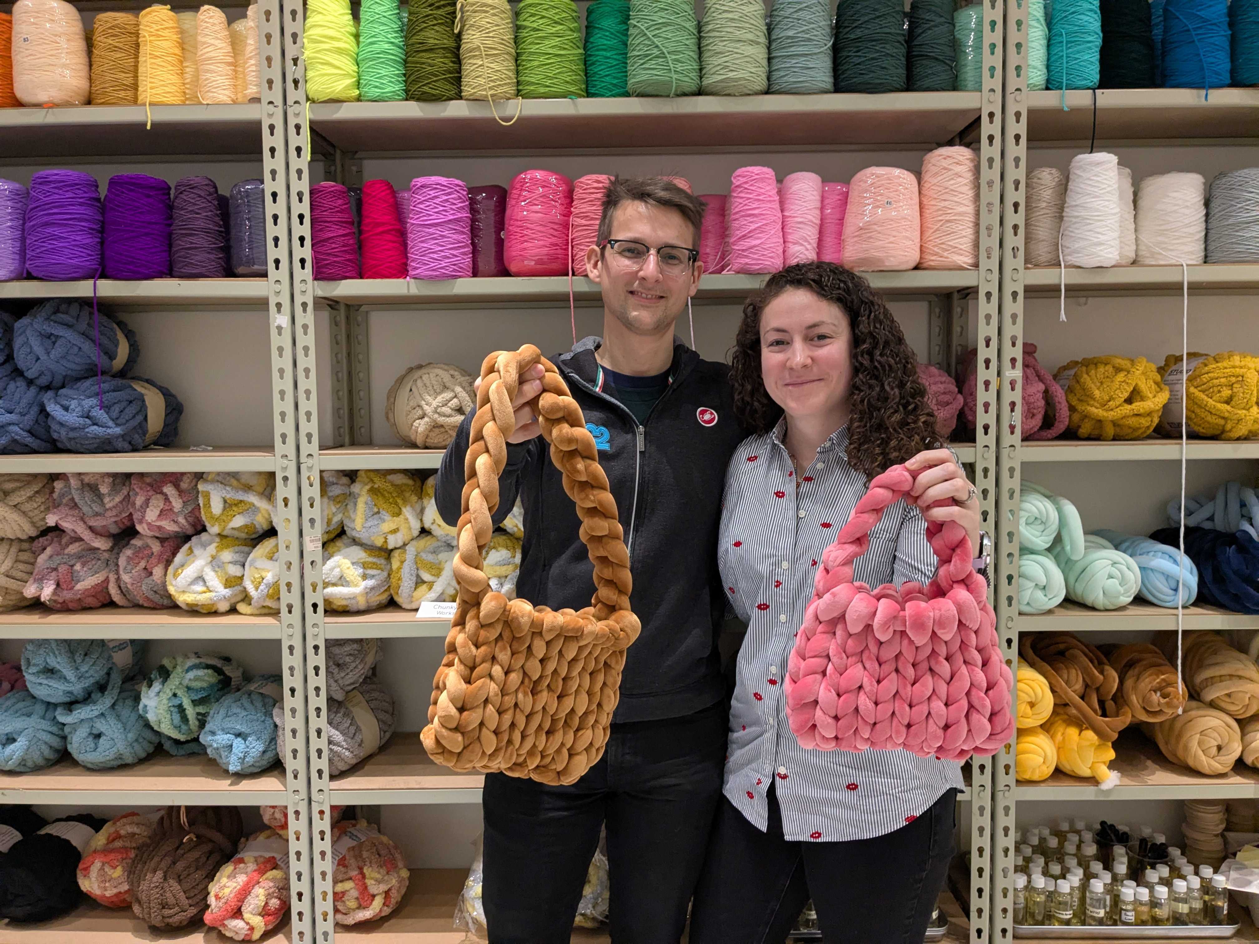 Velvet Hand Bag and Tote (Advanced Beginner) - Cambridge