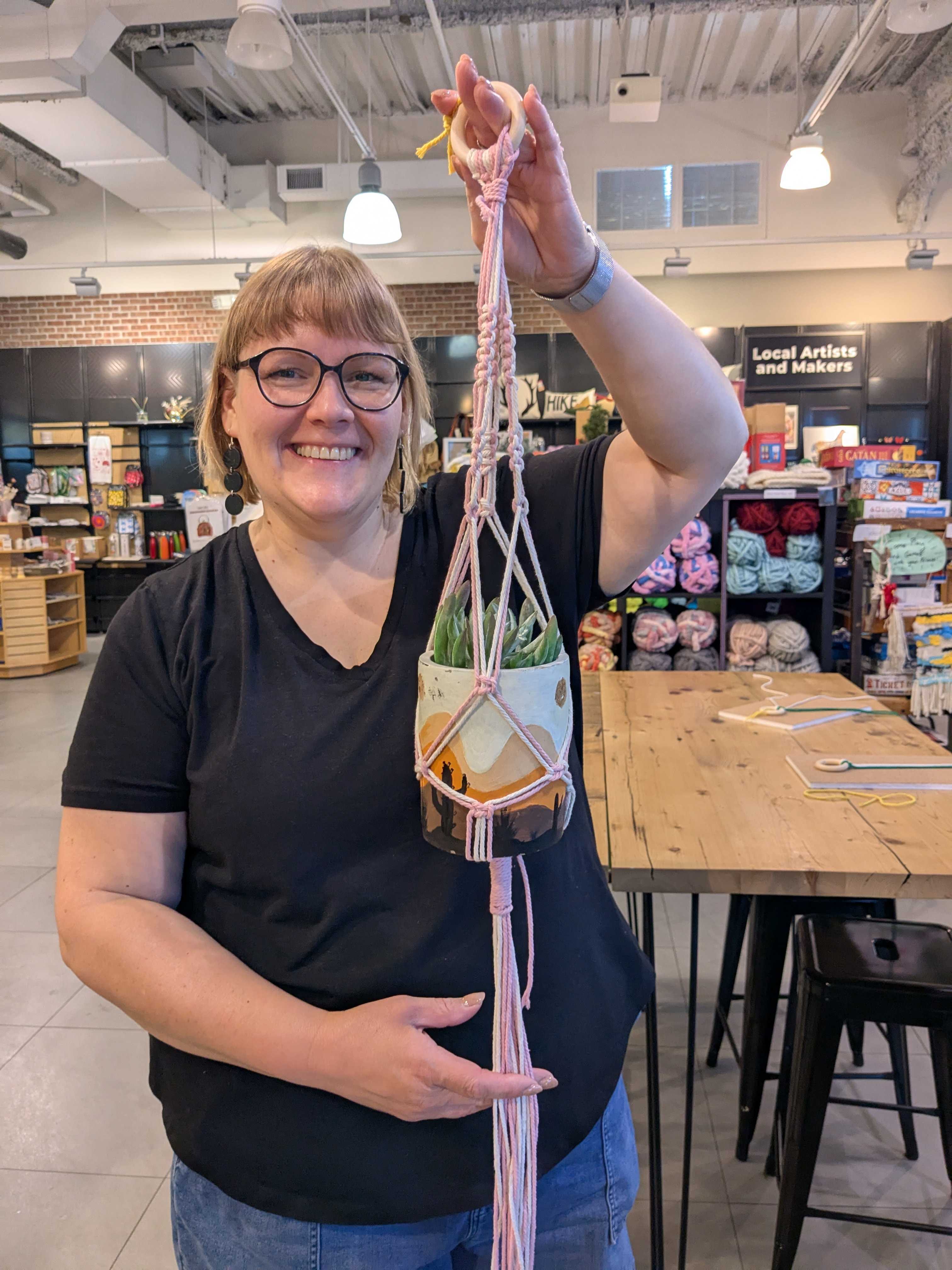 Macramé Plant Hanger Workshop (Cambridge)