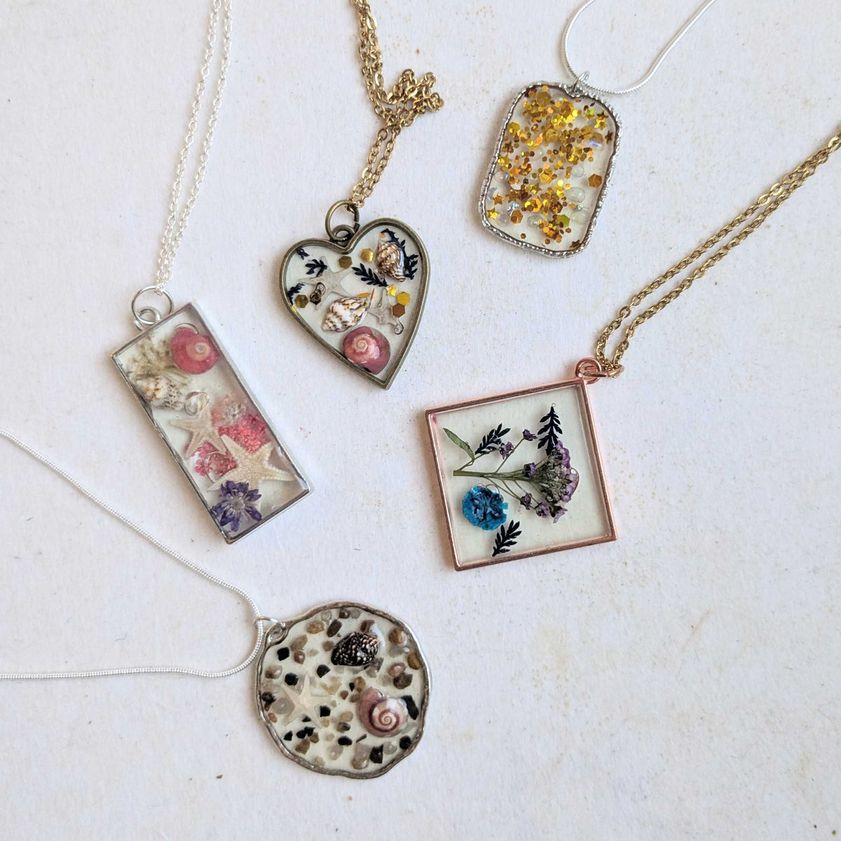 Keepsake Resin Necklace (Cambridge)