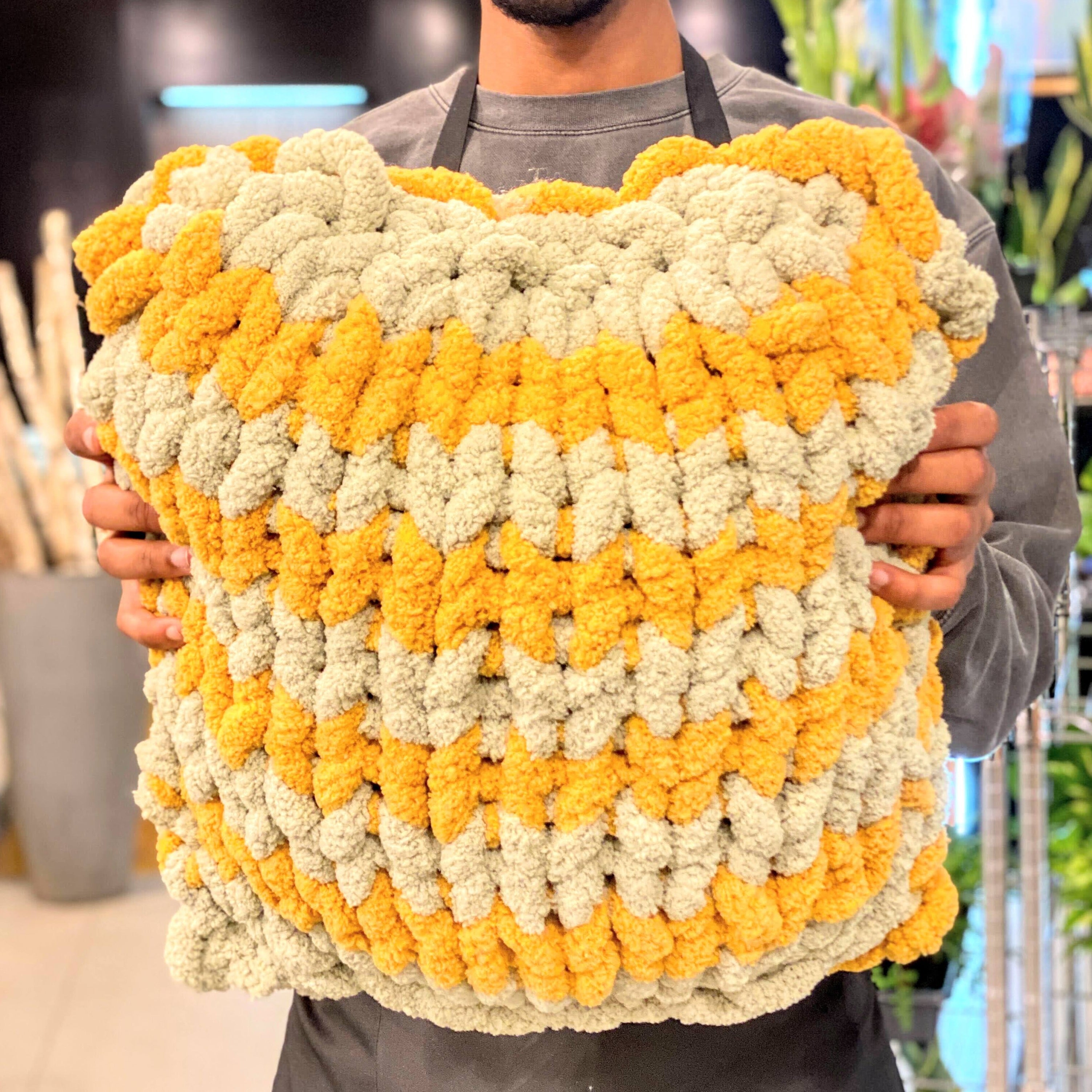 Advanced Beginner Chunky Knit Pillow