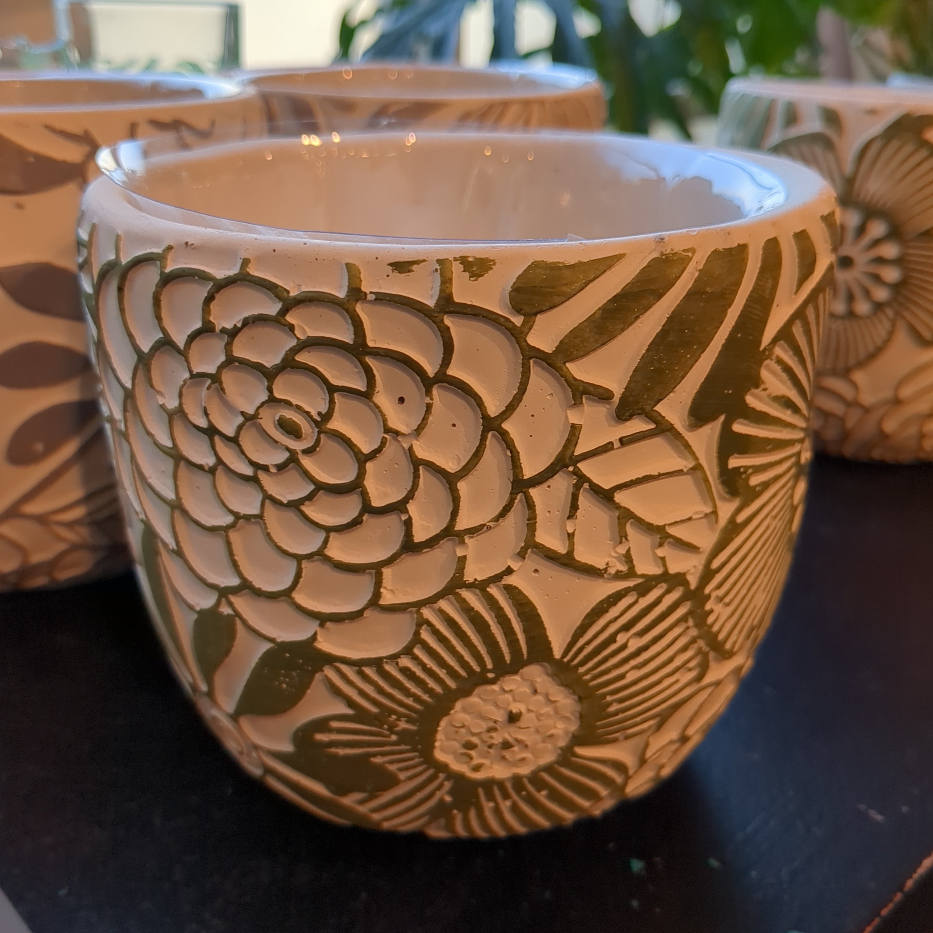 Block print floral pots 6"