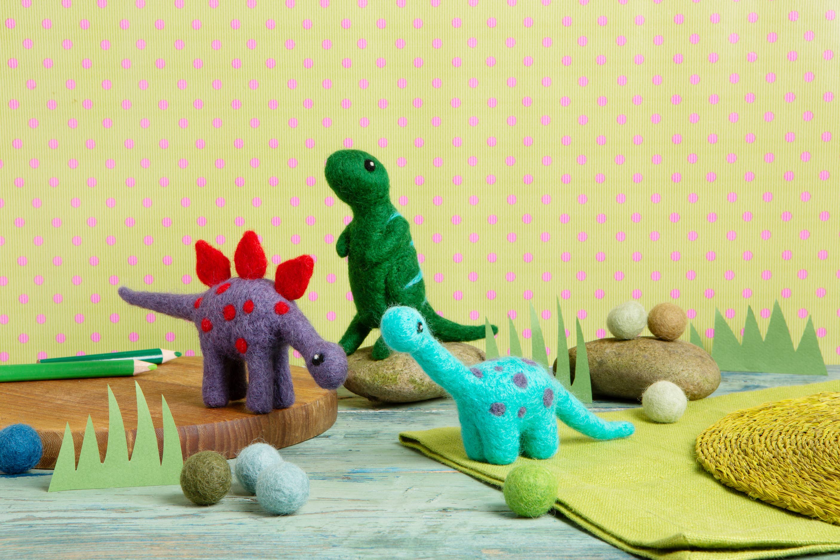 Diplodocus Mini Needle Felting Kit - Hawthorn Handmade