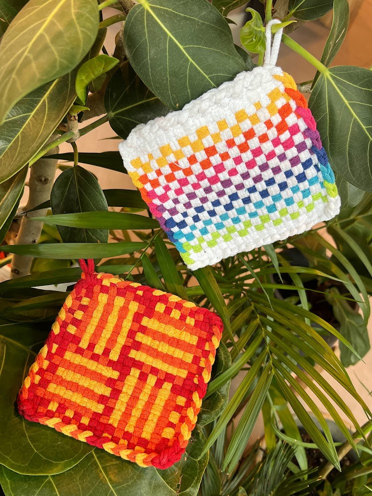 Reservation - Loom Weaving - Potholders and More! (Walk-in)