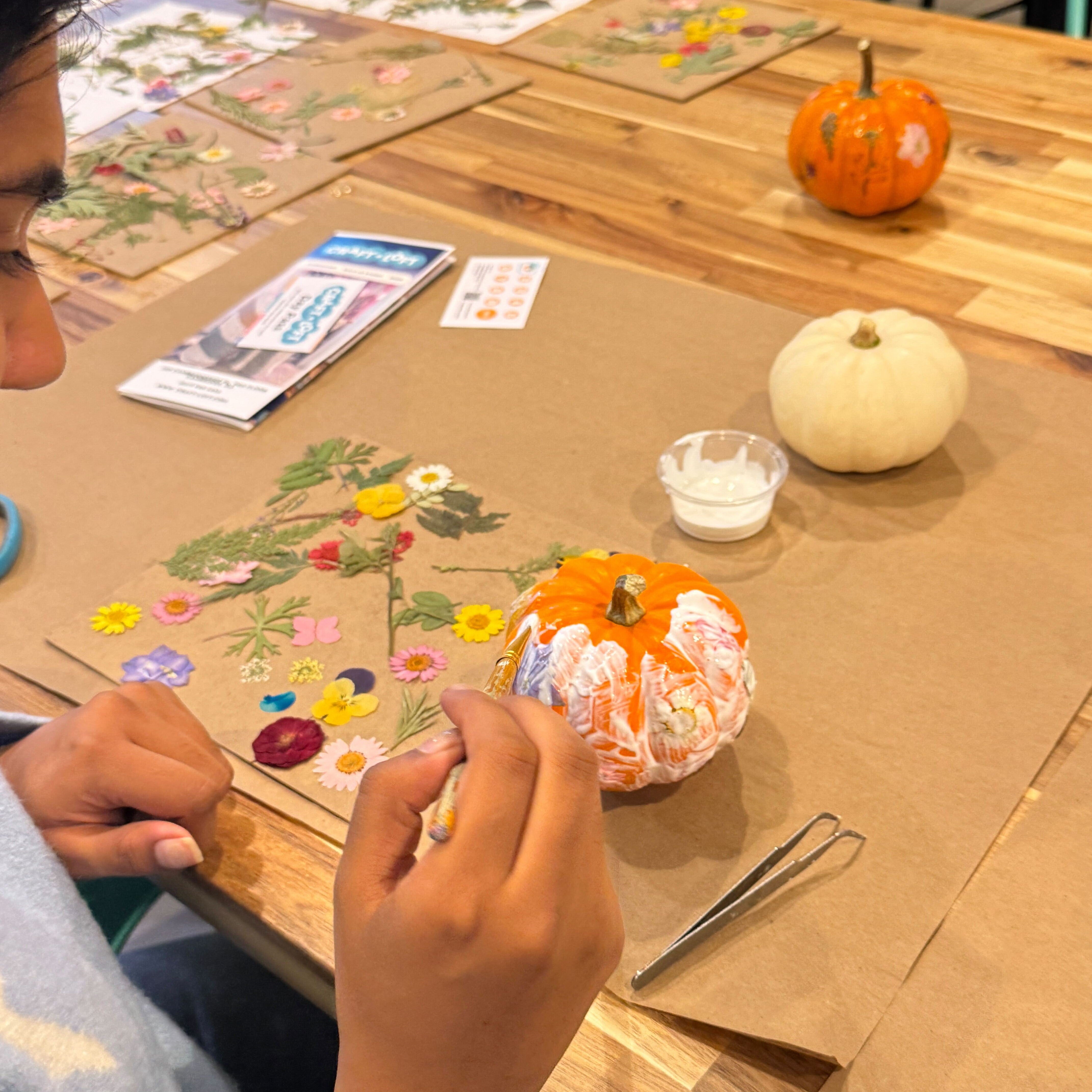 Pressed Floral Mini Pumpkins (Cambridge)
