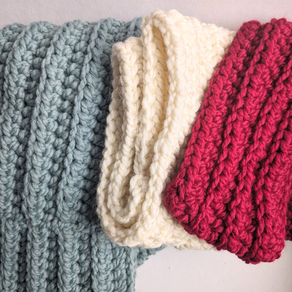 Beginner Crochet: Crochet Your First Infinity Scarf- Cambridge