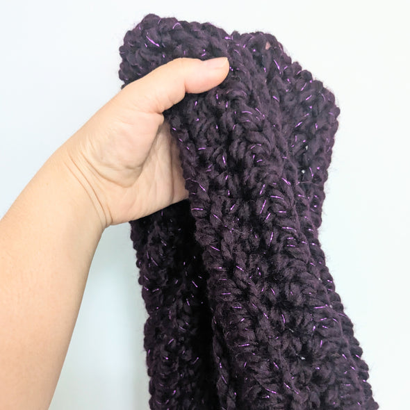 Beginner Crochet: Crochet Your First Infinity Scarf- Cambridge