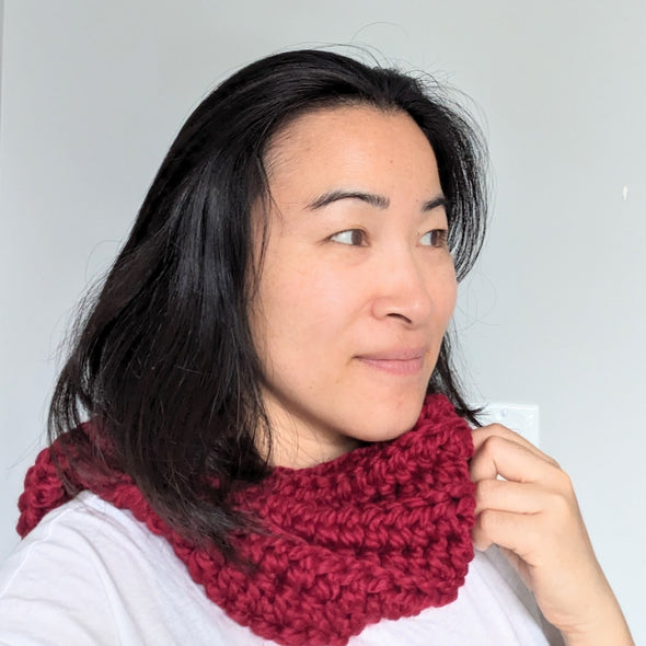 Beginner Crochet: Crochet Your First Infinity Scarf- Cambridge