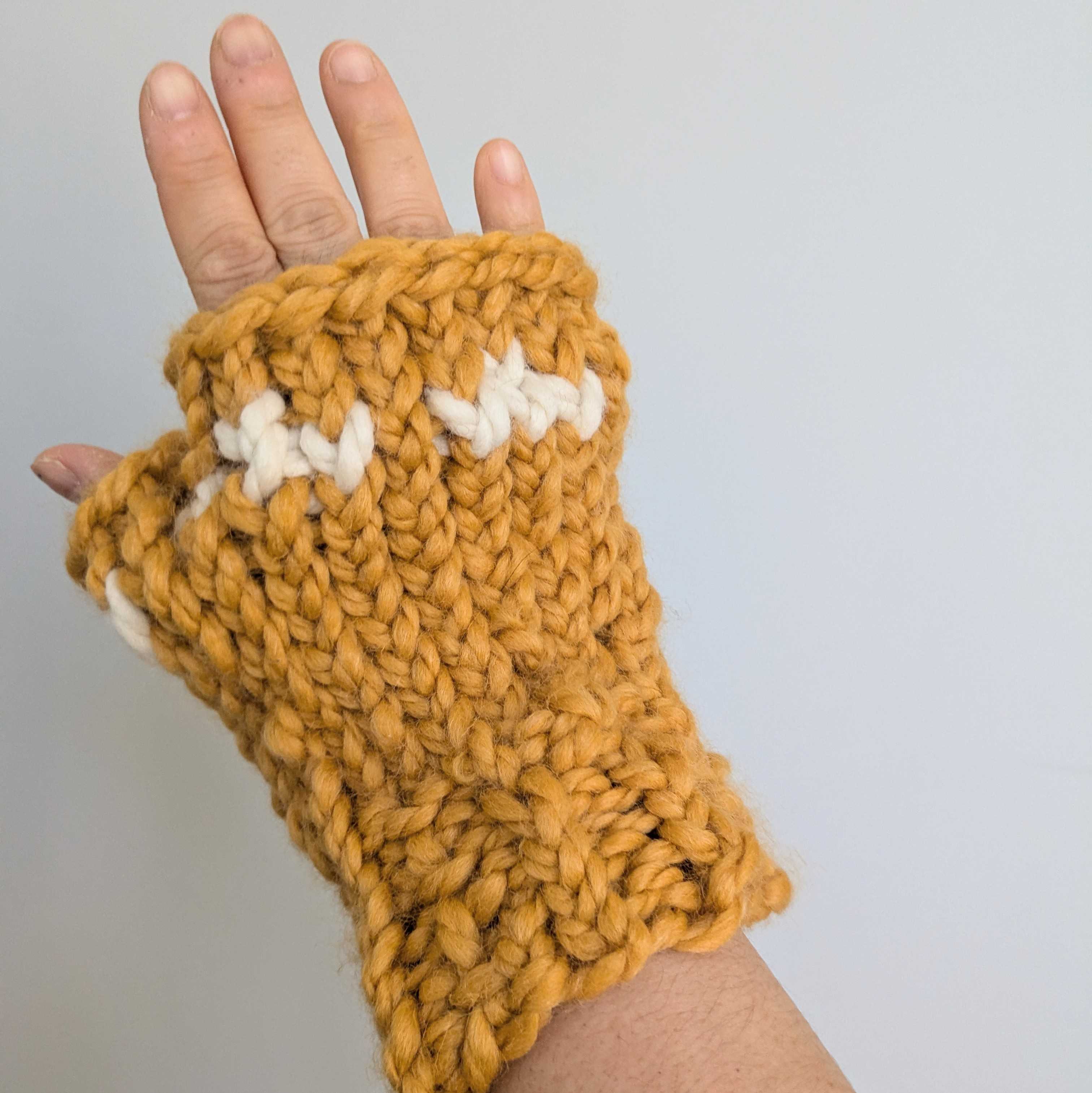 Intermediate Knitting: Knit Your Own Mittens (Cambridge)