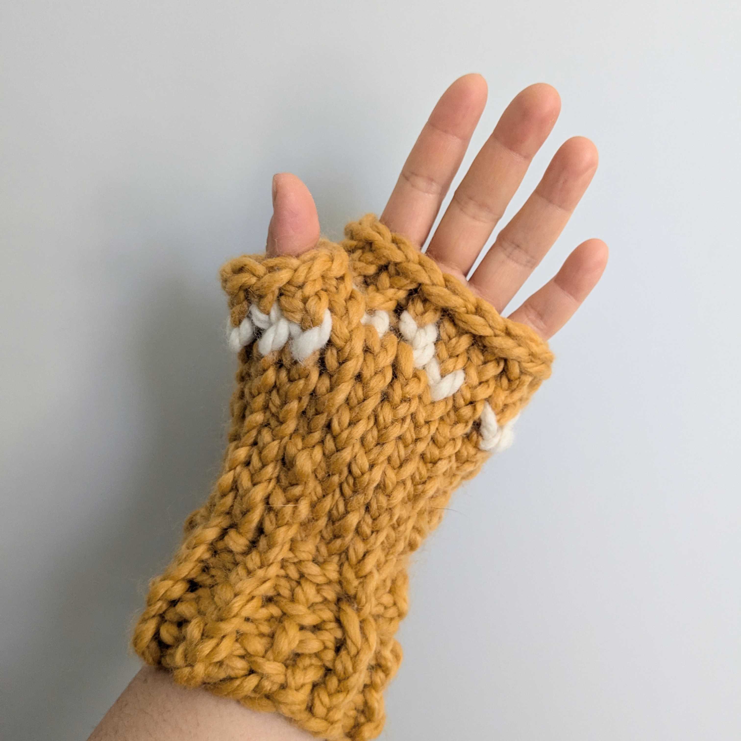 Intermediate Knitting: Knit Your Own Mittens (Cambridge)