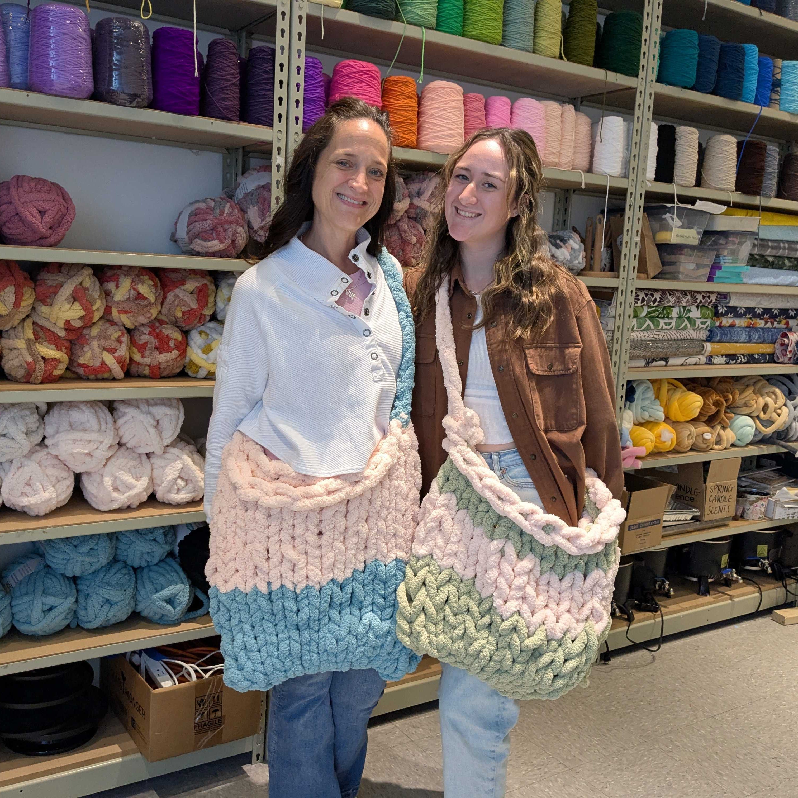 Beginner Hand-Knit Beach Bag (Burlington)