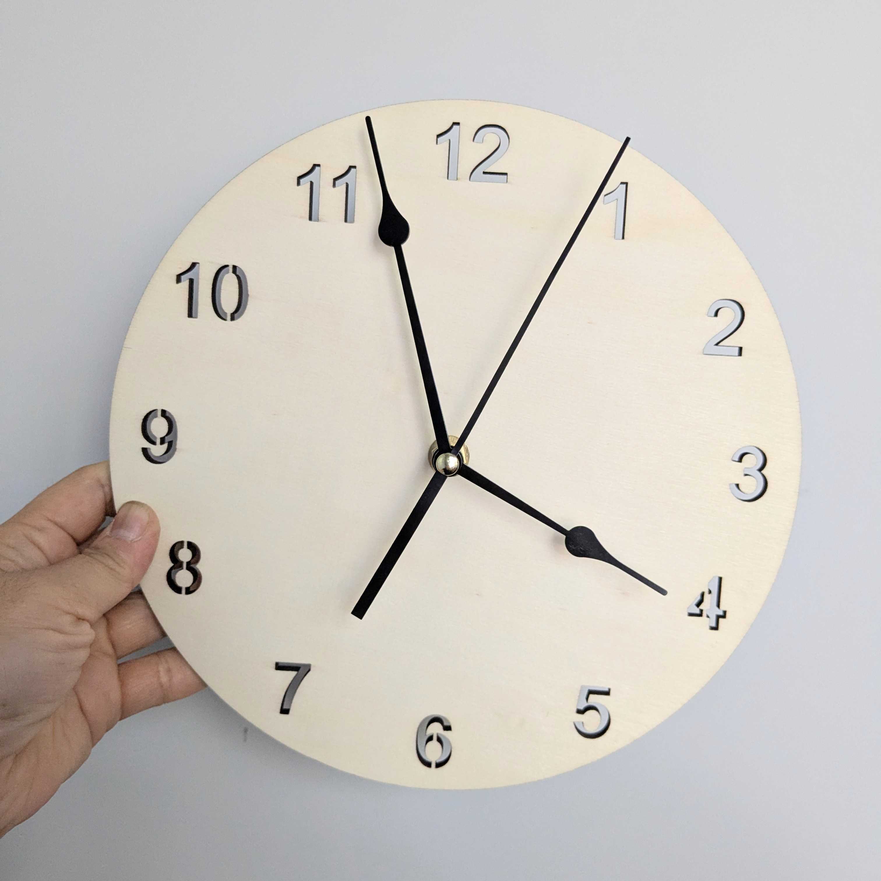 Make A Custom Clock (Cambridge)