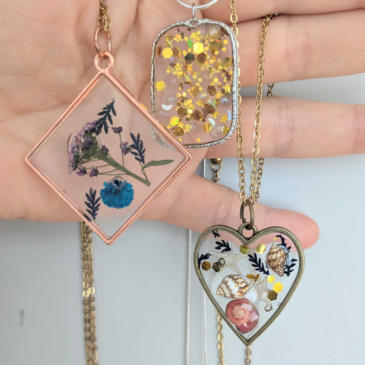Keepsake Resin Necklace (Cambridge)