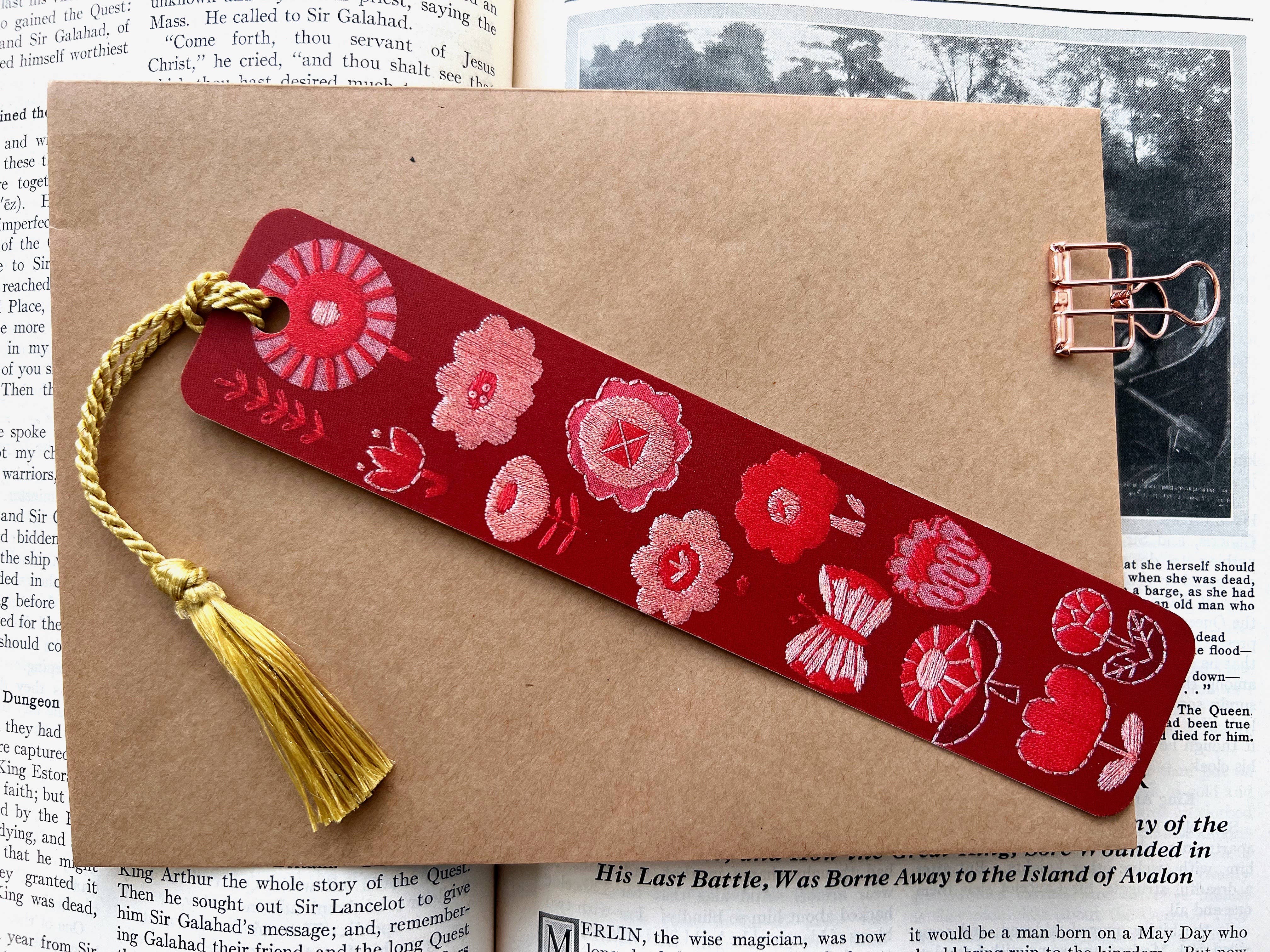 Red Flowers Embroidery Tassel Bookmark