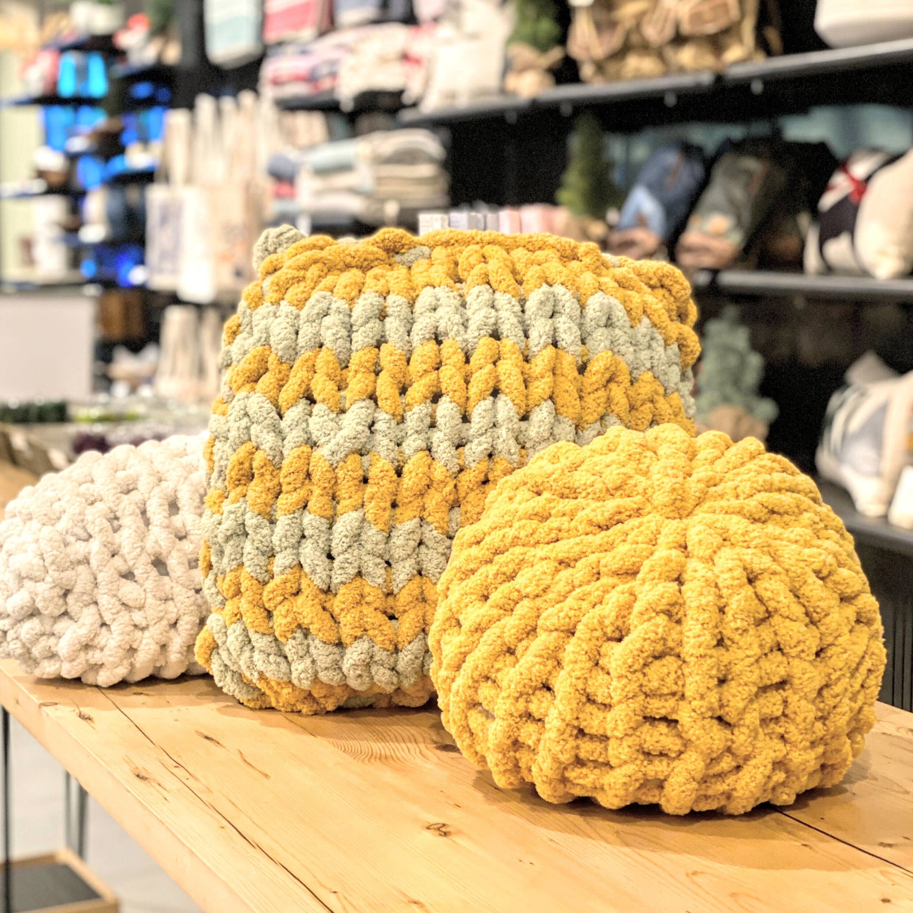 Chunky Knit Pillow Workshop (Cambridge)