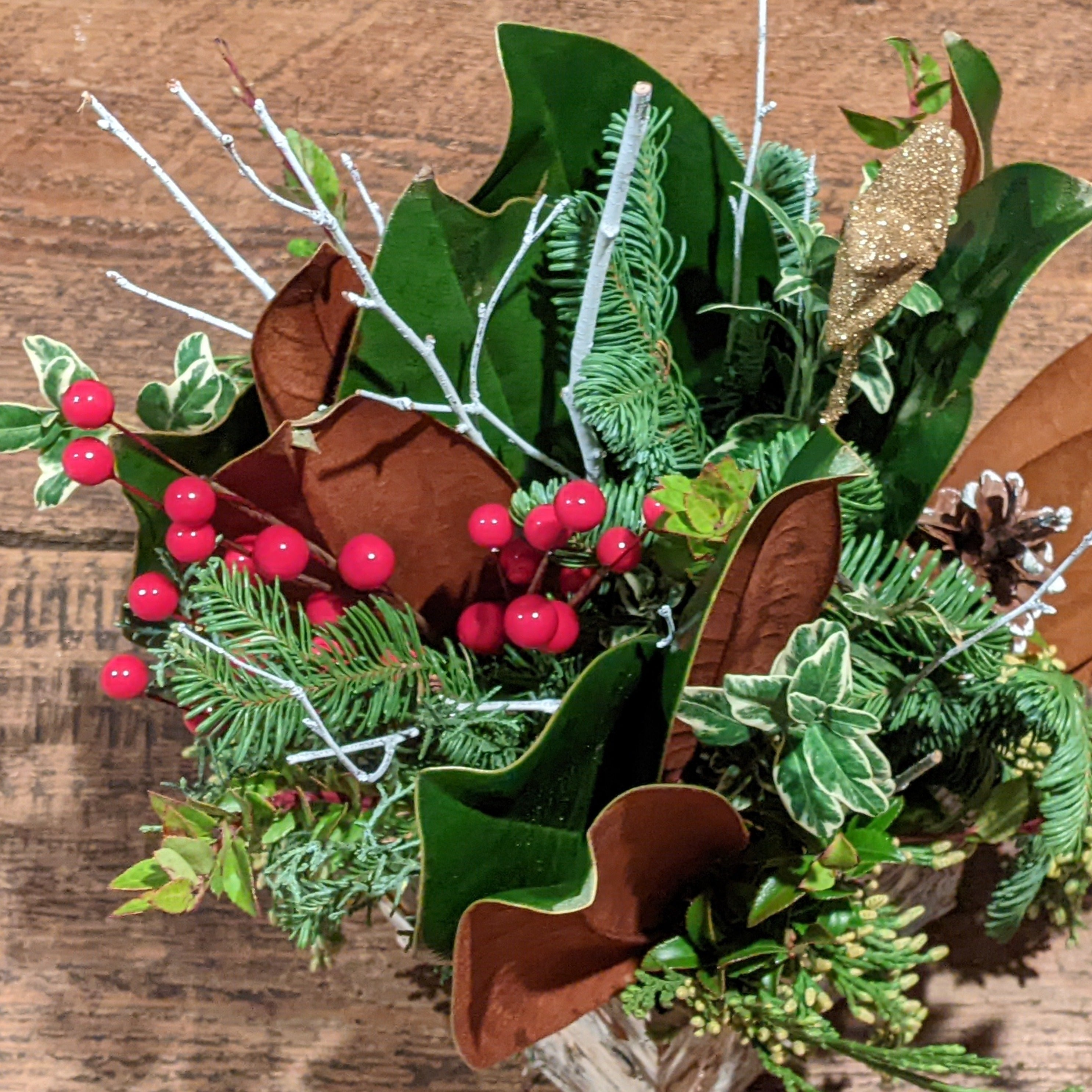 Holiday Centerpiece with Evergreen Foliage Workshop (Cambridge)